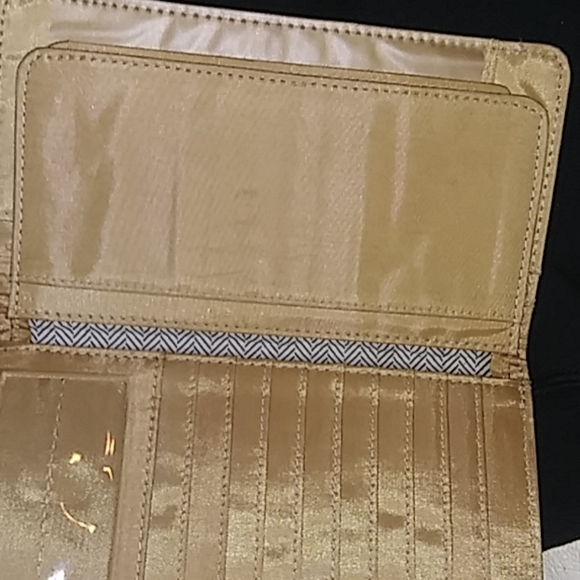 Wallet - Picture 4 of 7